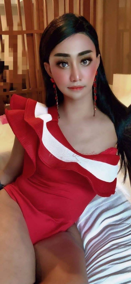 Maxi Ladyboy FROM Thailand in istanbul