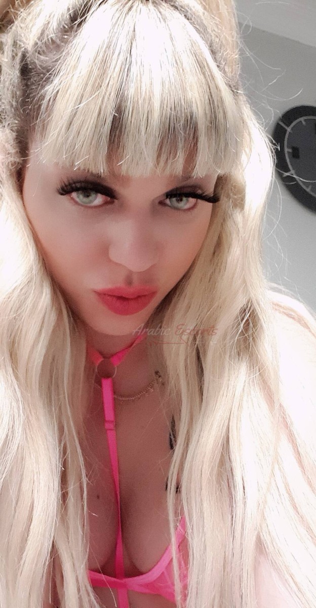 Escort Shemale in izmir