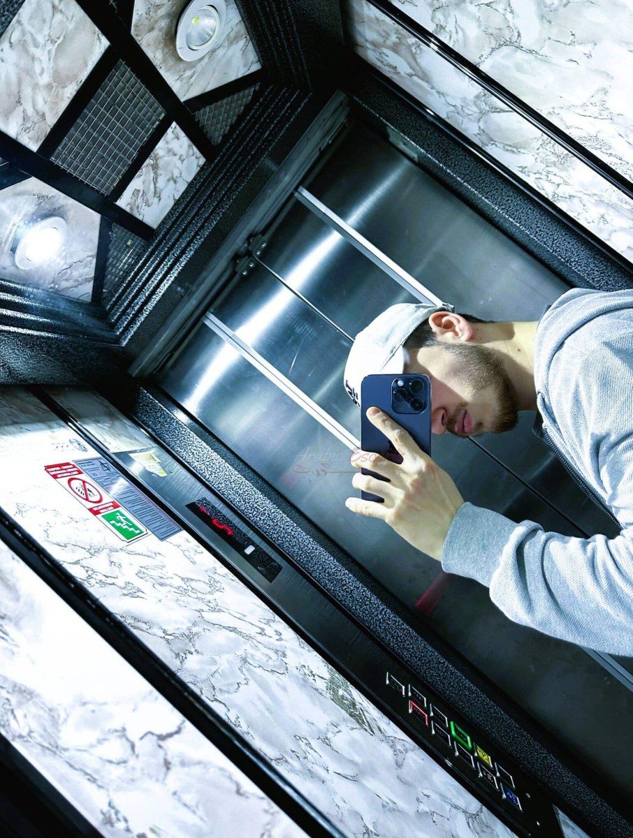 ISTANBUL MALE ESCORT